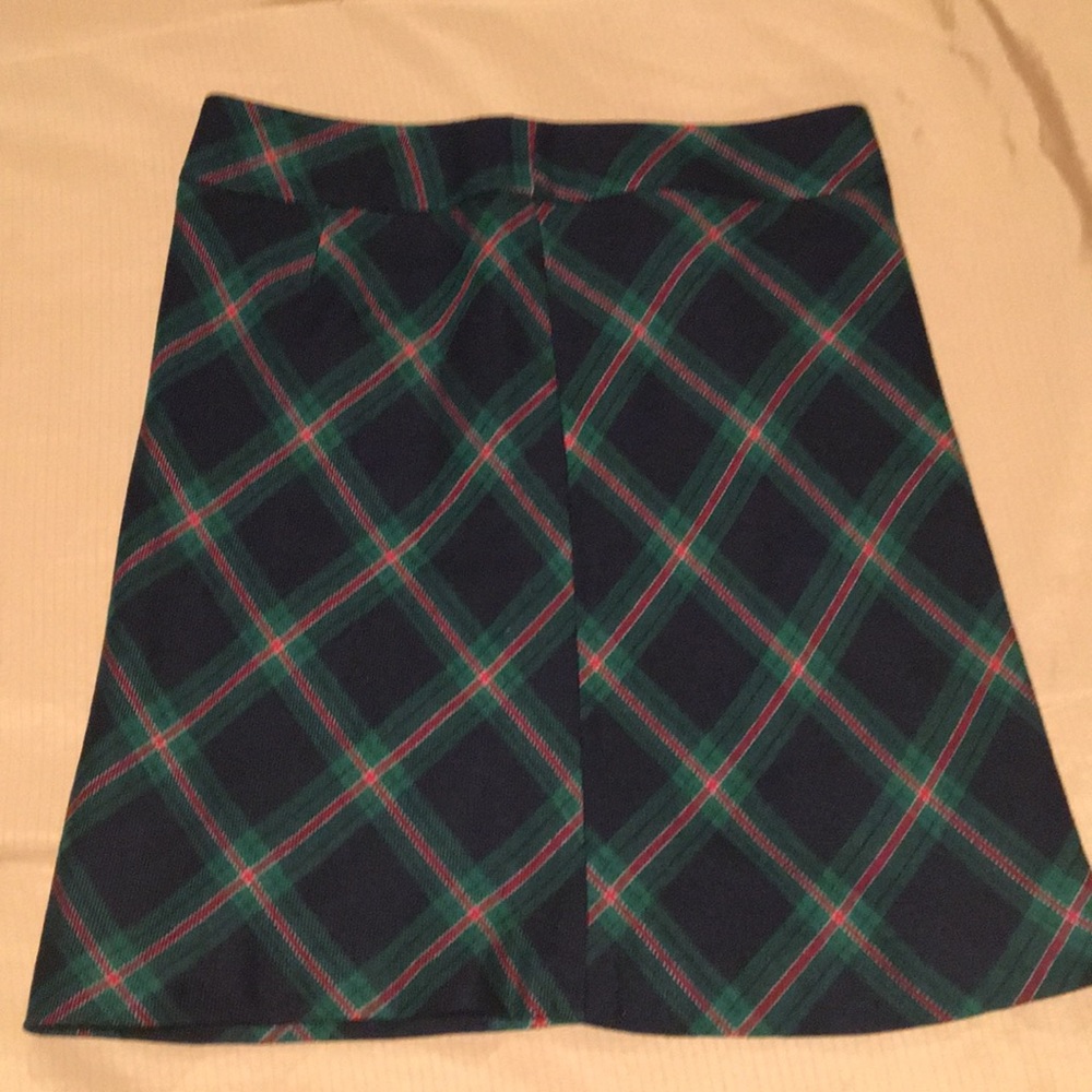 Red,green and black plaid skirt